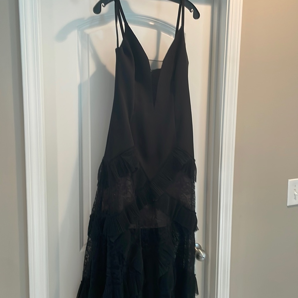 BCBG MAXAZRIA BLACK LONG DRESS SIZE SMALL